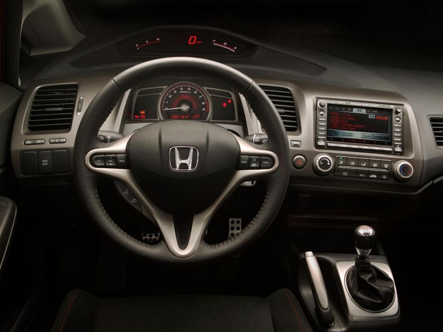  Honda Civic Si Sedan 2008 года  (фото 30 из 38)